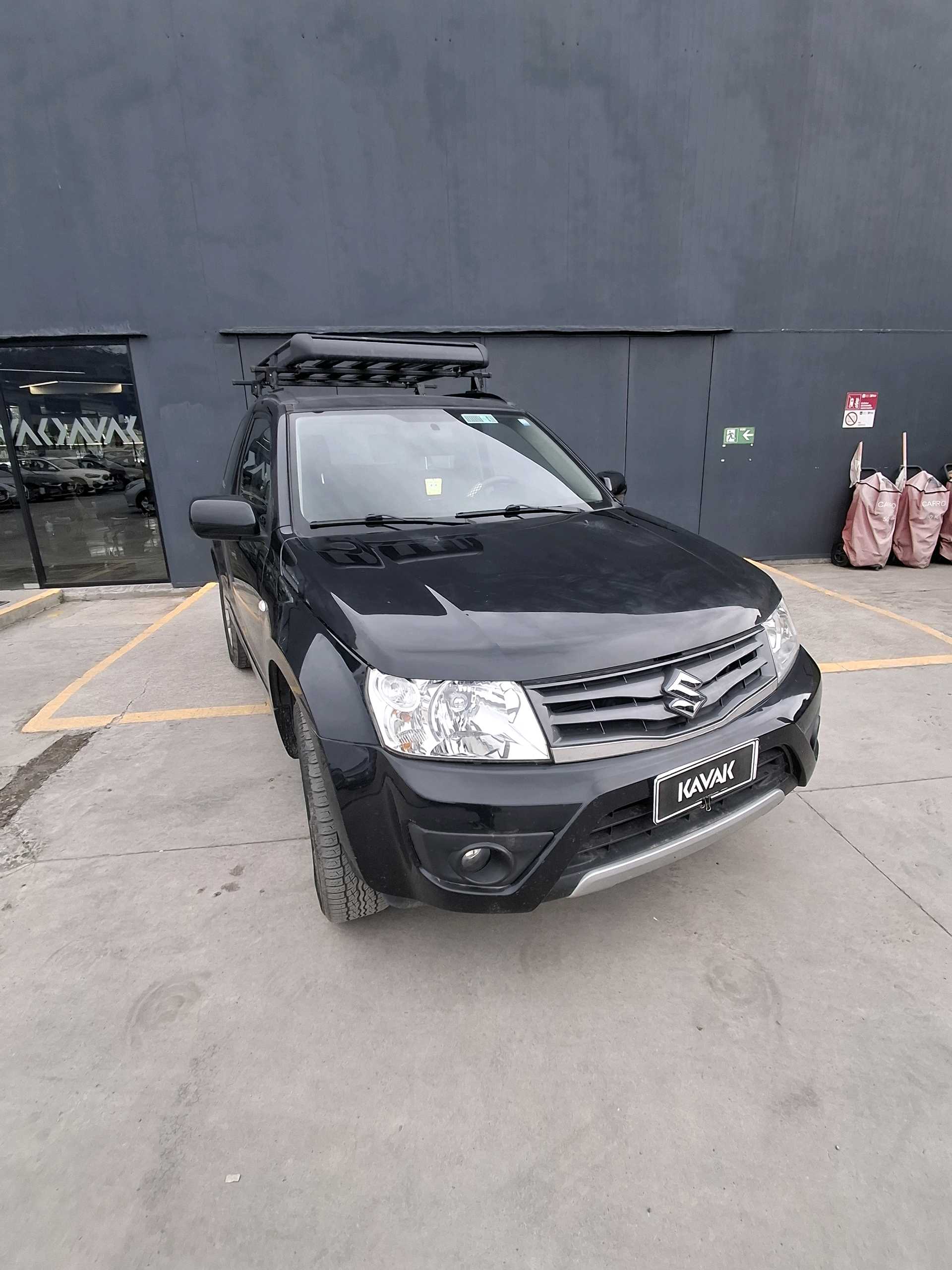 Suzuki Grand Vitara — foto 3 de 5