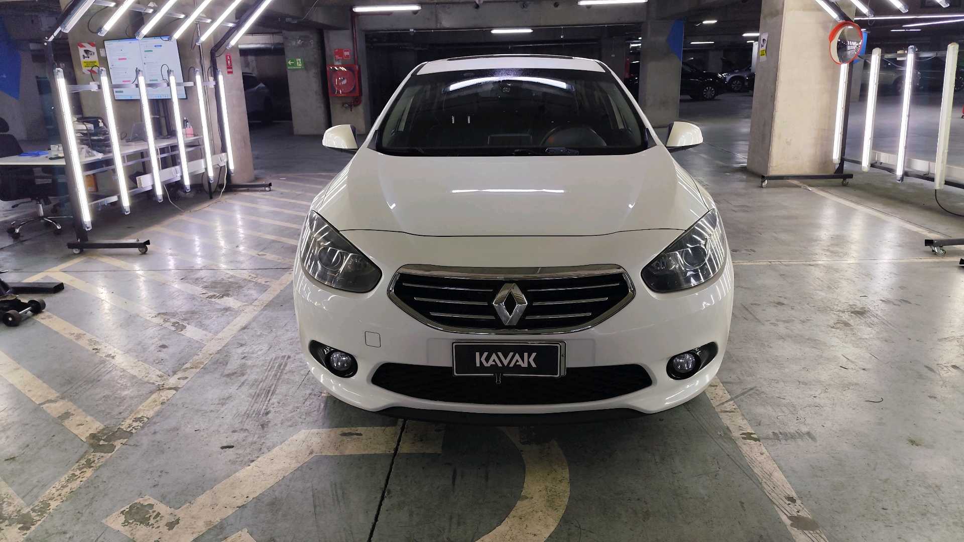 Renault Fluence — foto 2 de 5