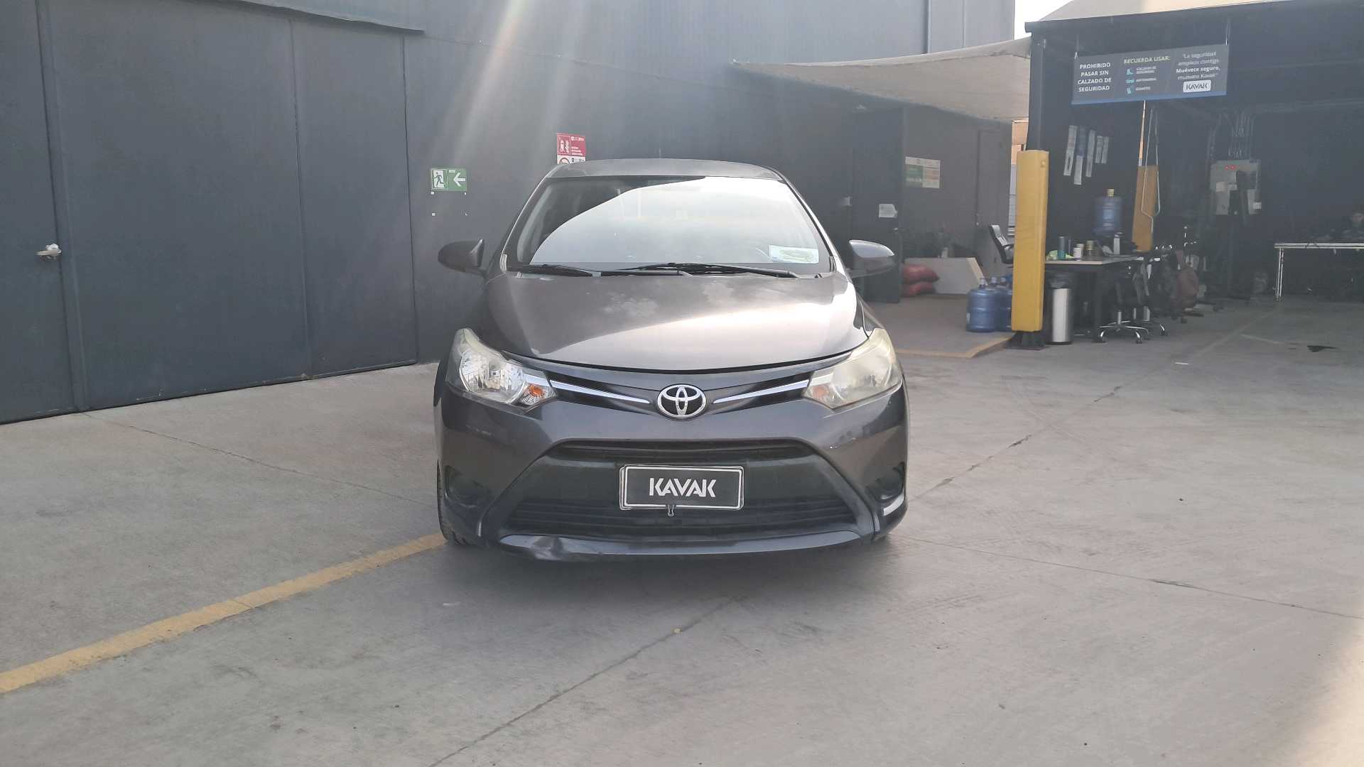 Toyota Yaris — foto 2 de 5