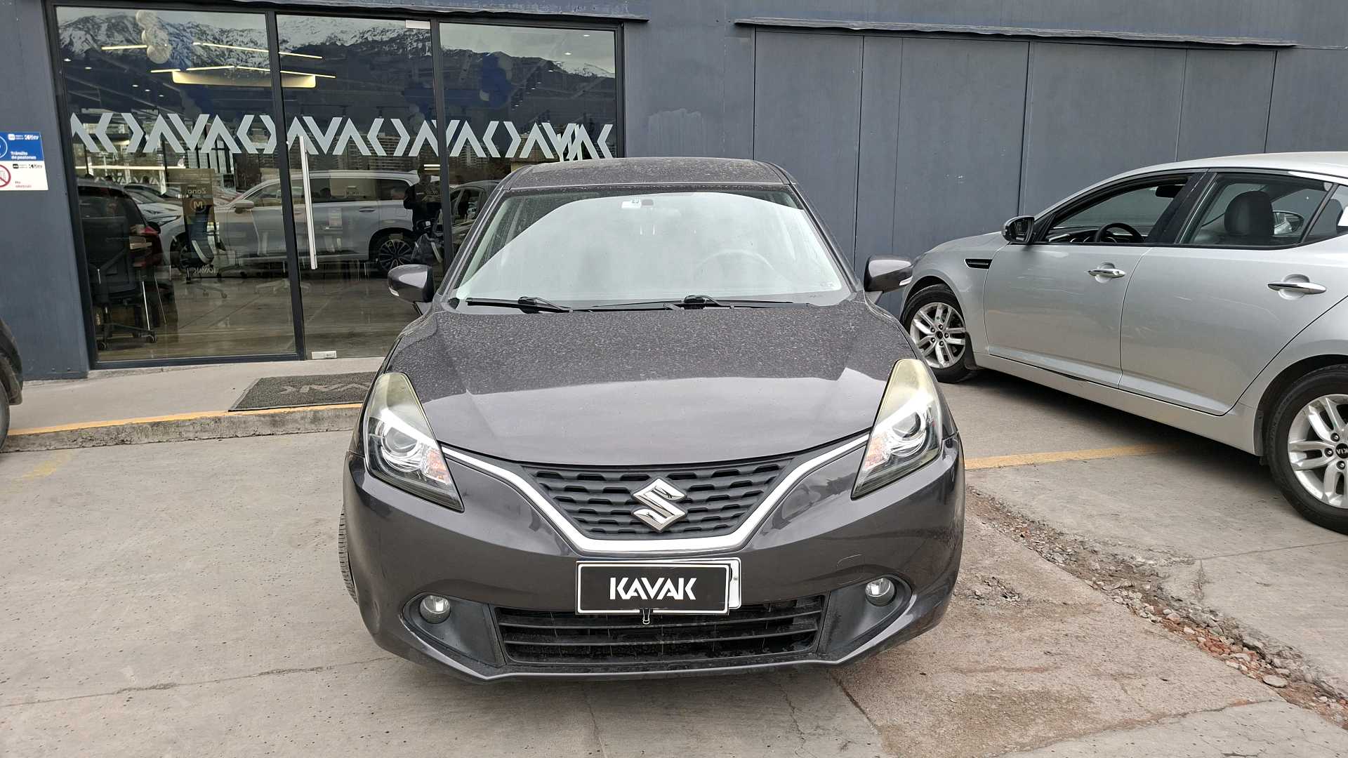 Suzuki Baleno — foto 2 de 5