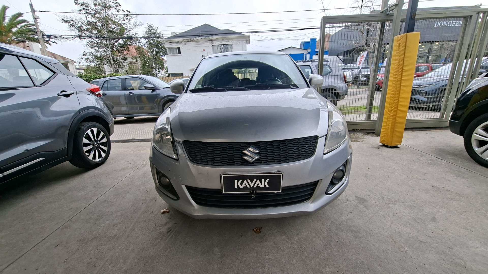 Suzuki Swift — foto 2 de 5