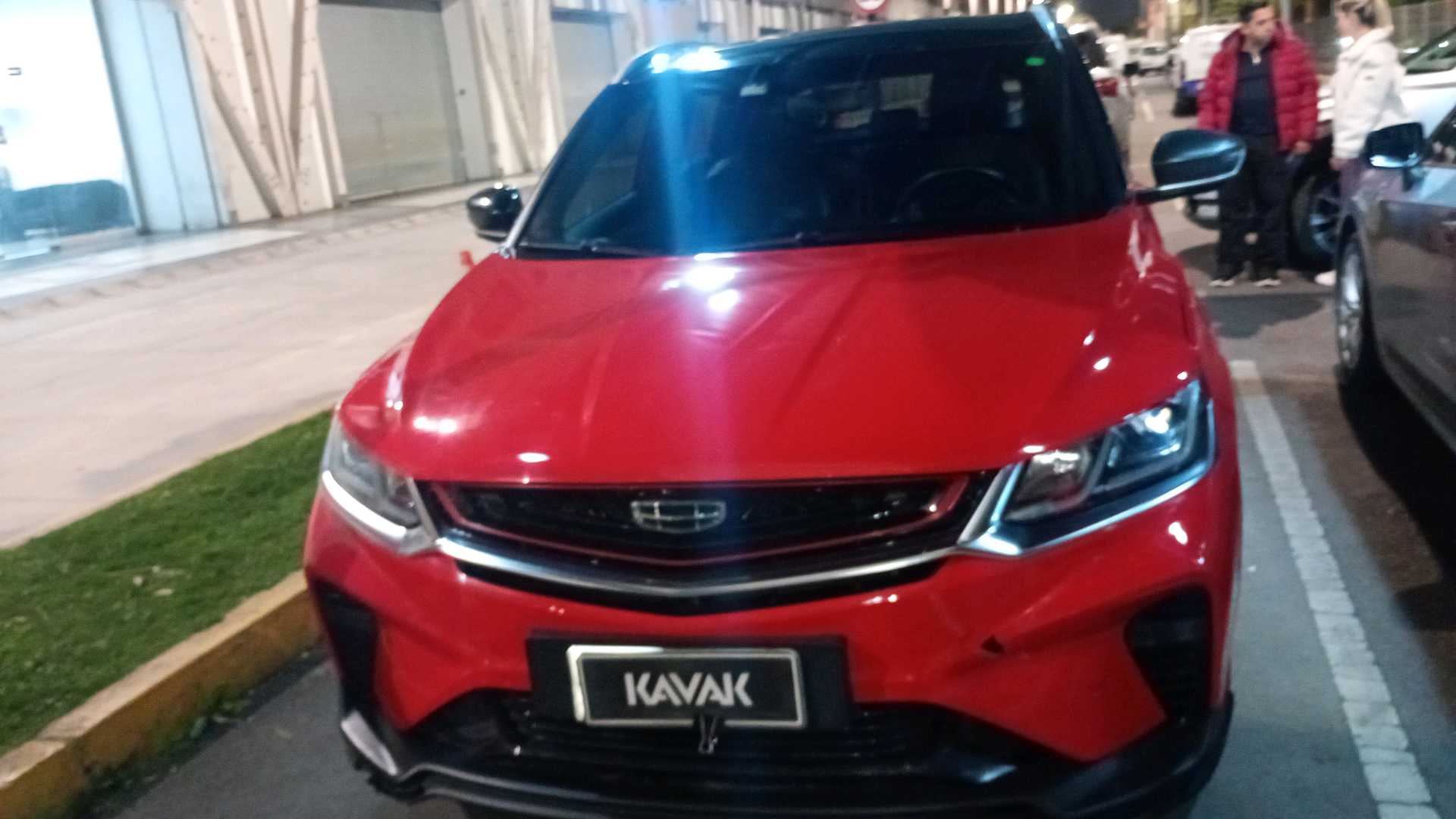 Geely Coolray — foto 2 de 5