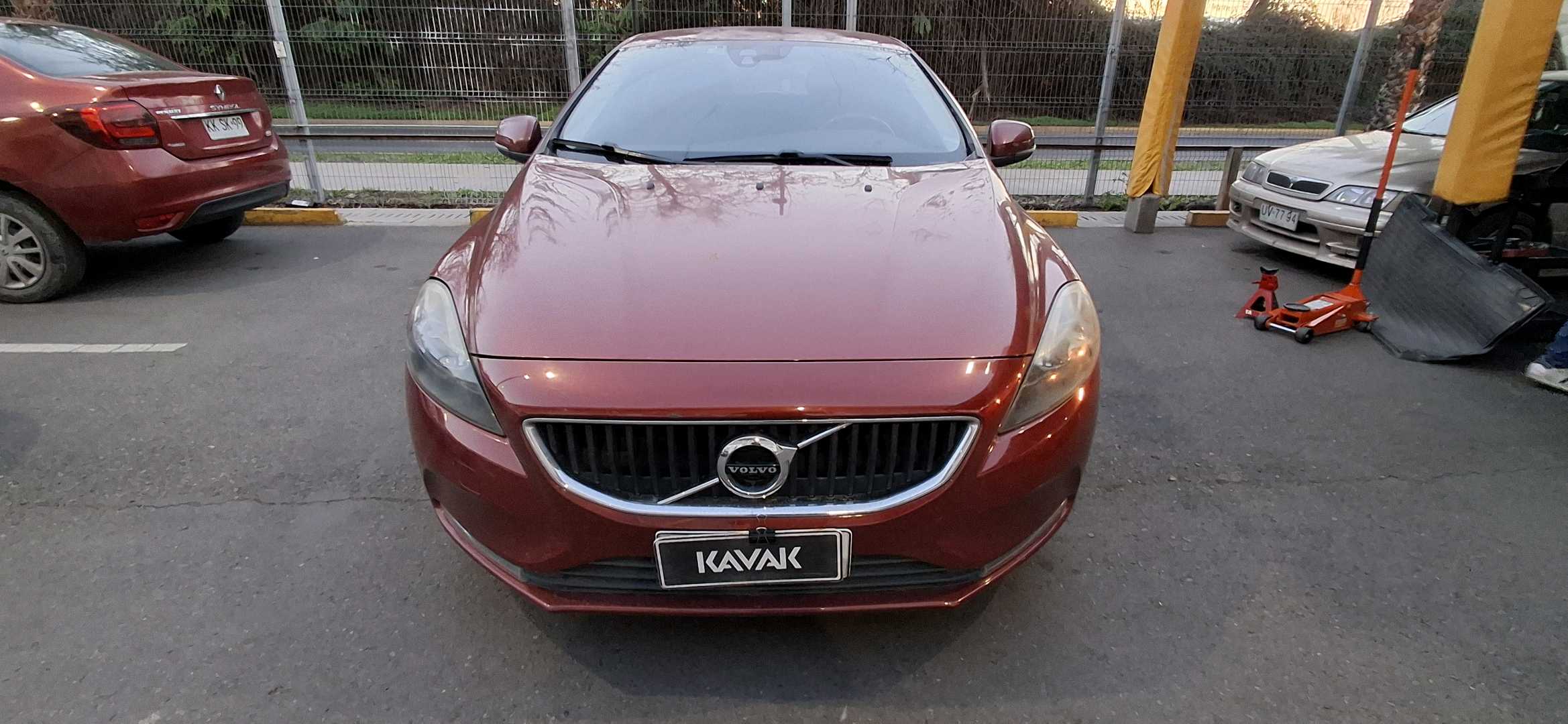 Volvo V40 — foto 2 de 5