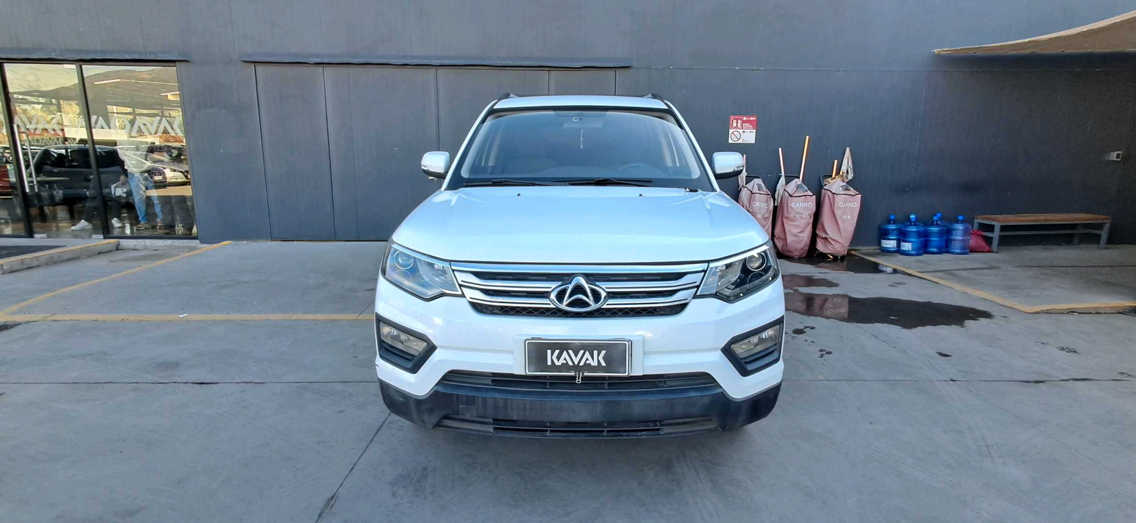 Changan Cx70 — foto 2 de 5