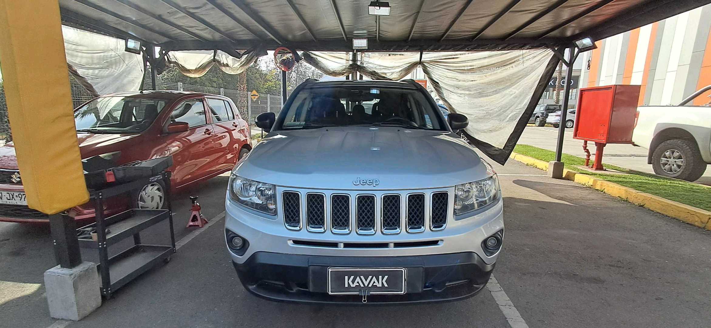 Jeep Compass — foto 2 de 5