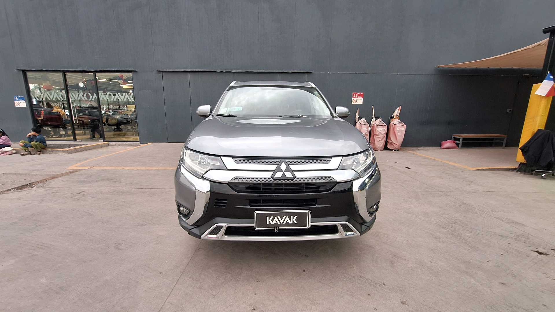 Mitsubishi Outlander — foto 2 de 5