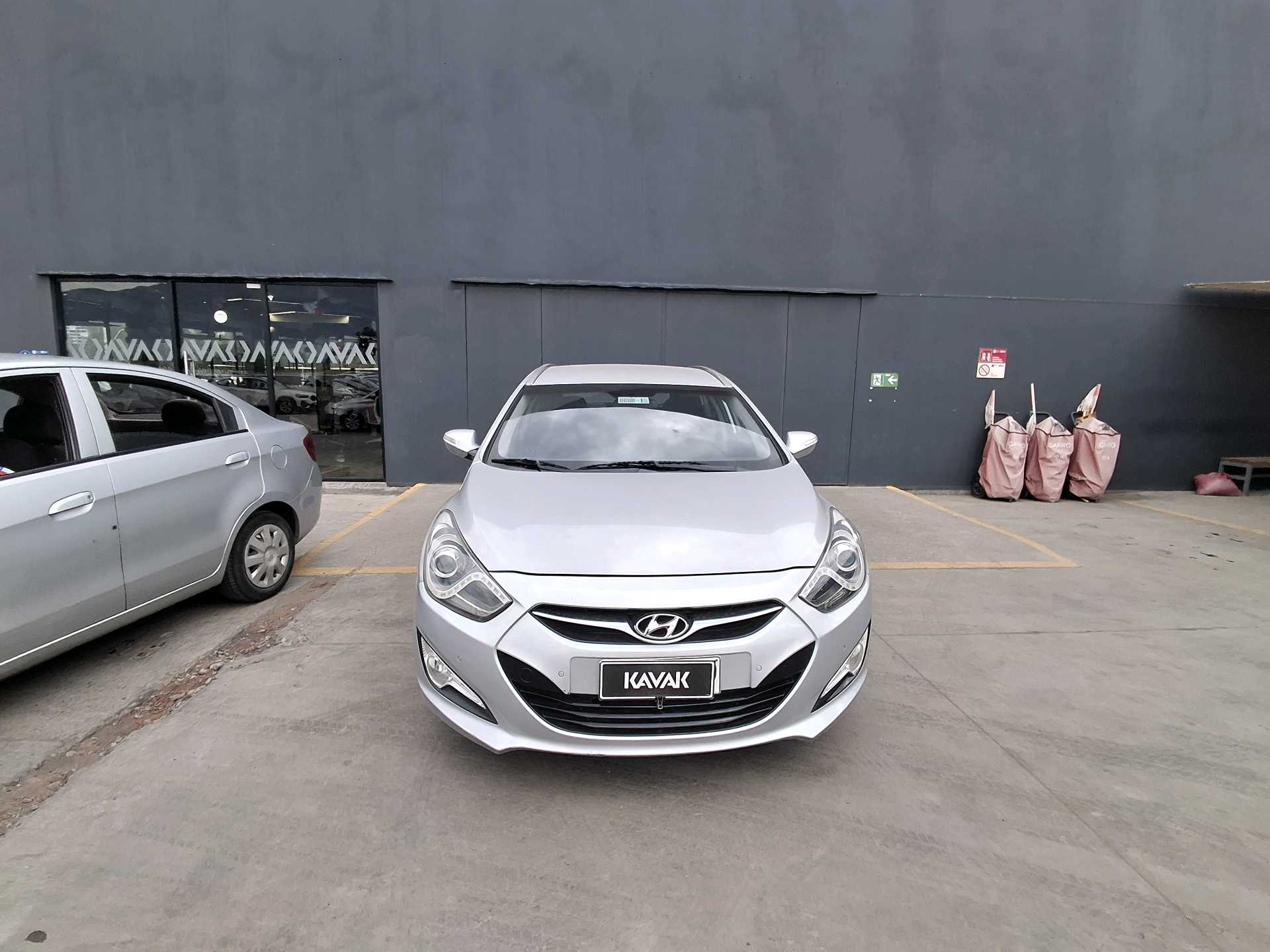 Hyundai I40 — foto 2 de 5