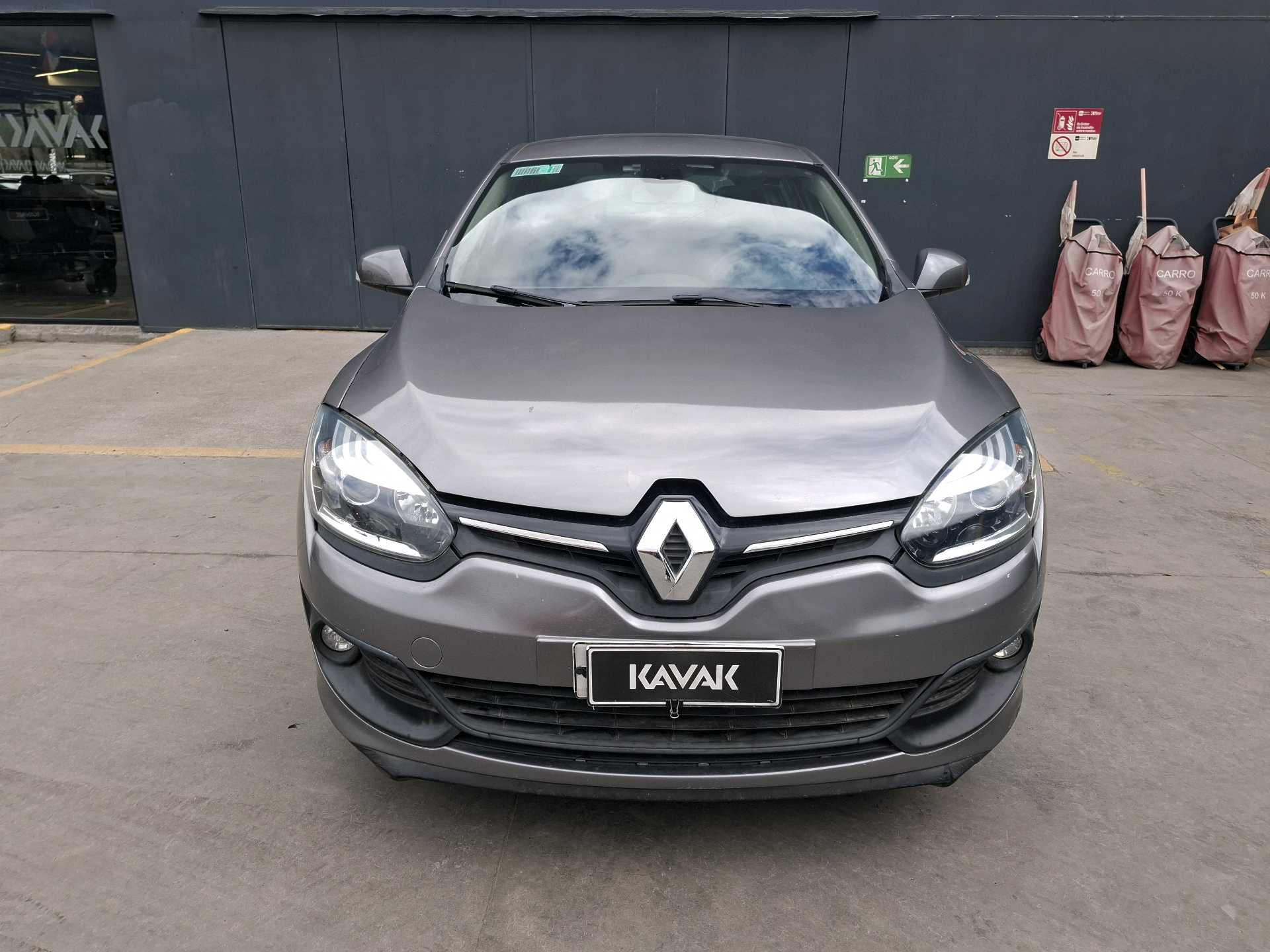 Renault Megane — foto 2 de 5