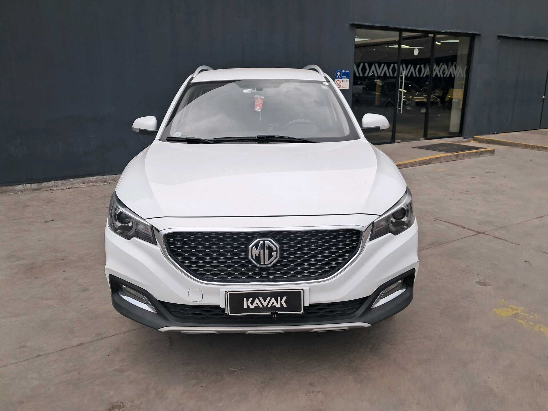 MG Zs — foto 2 de 5