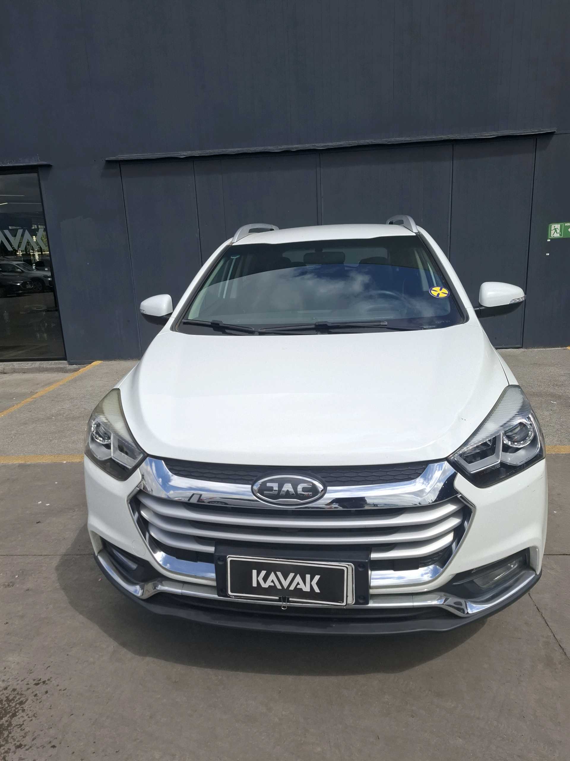 JAC S2 — foto 2 de 5
