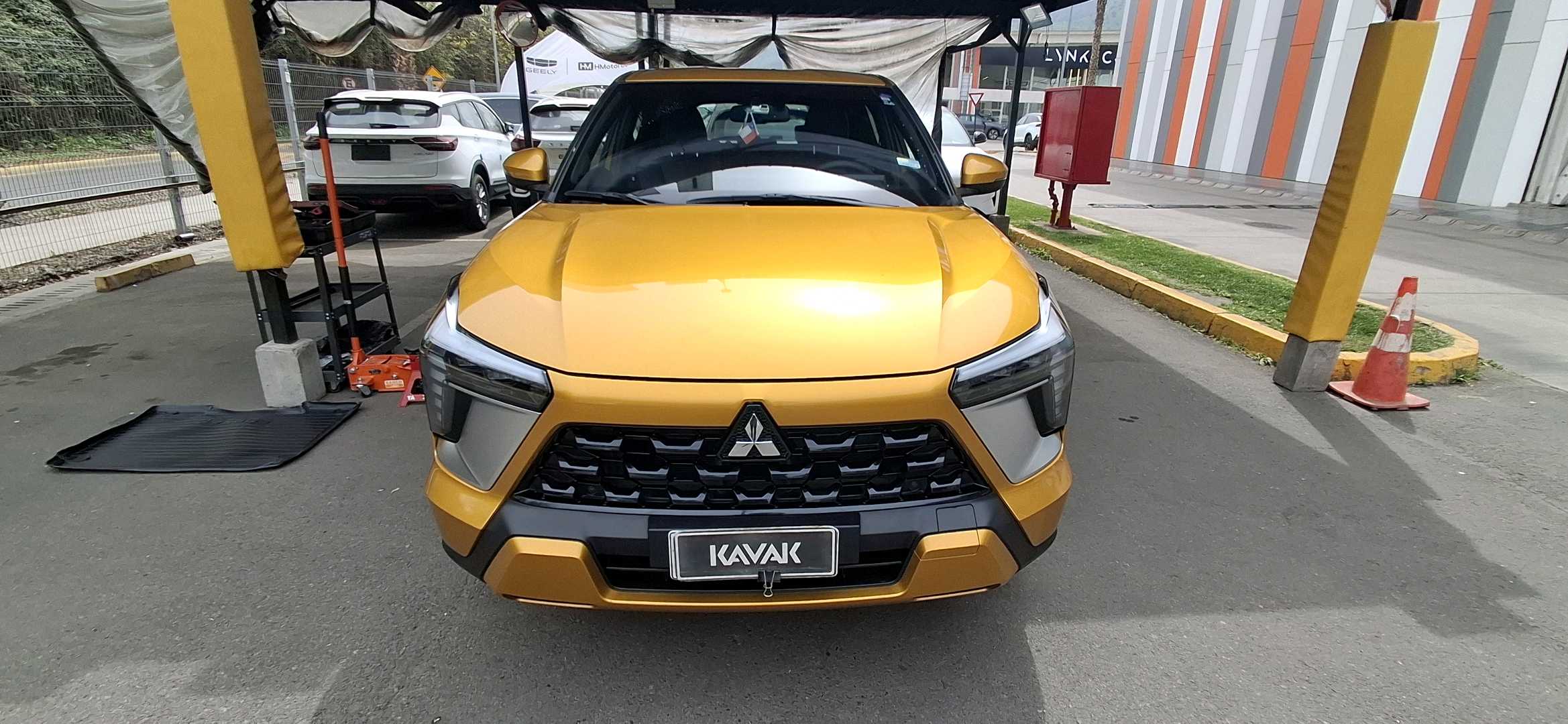 Mitsubishi Outlander — foto 2 de 5