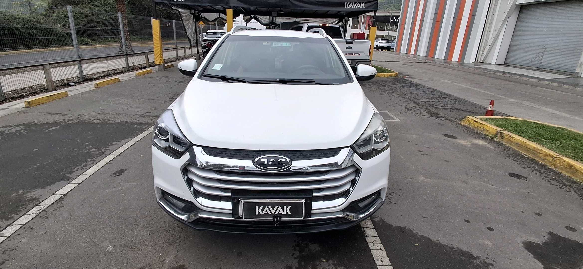 JAC S2 — foto 2 de 5