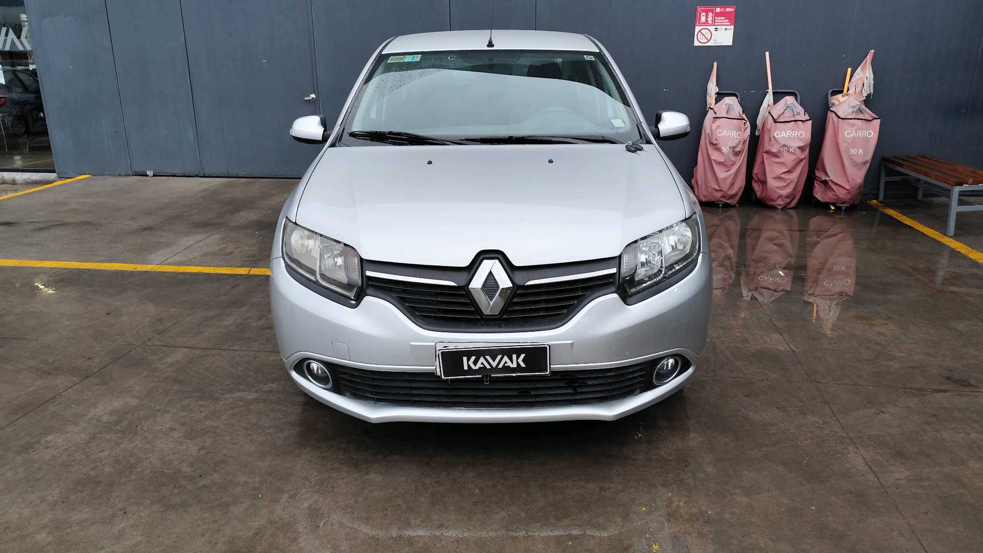 Renault Symbol — foto 2 de 5