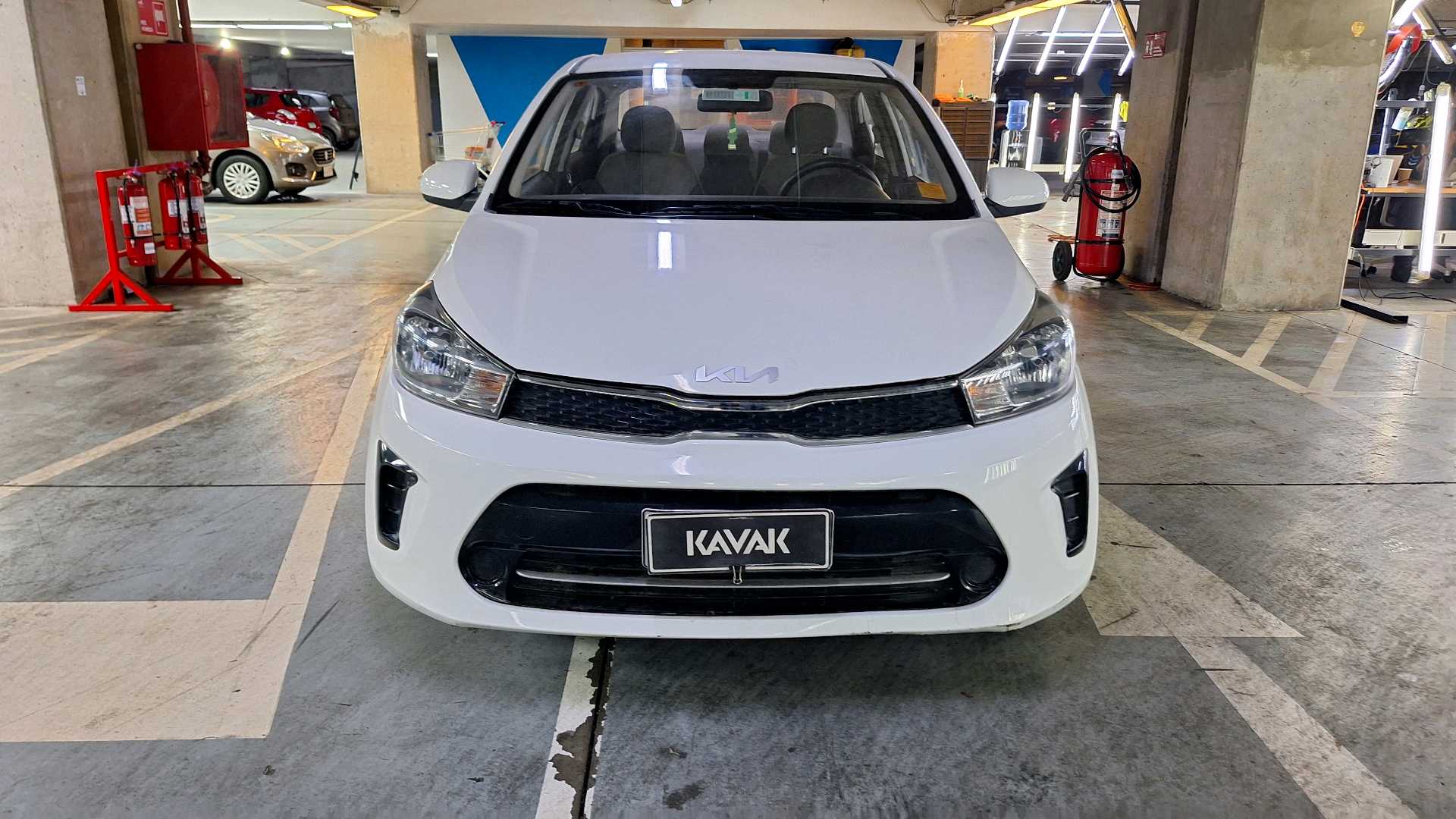 KIA Soluto — foto 2 de 5