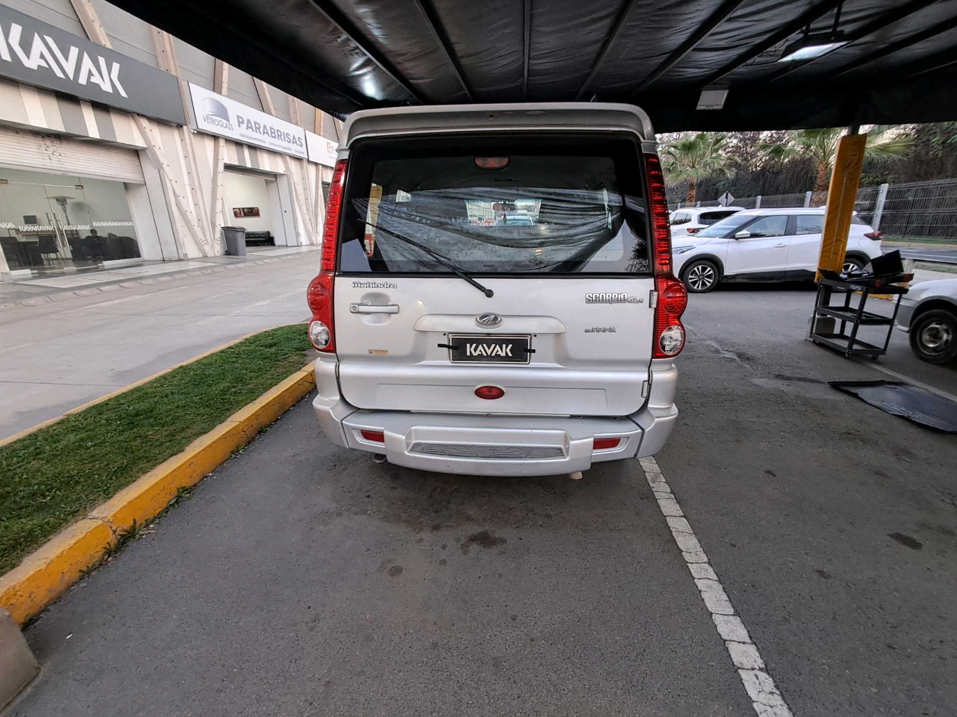 Mahindra Scorpio — foto 4 de 5