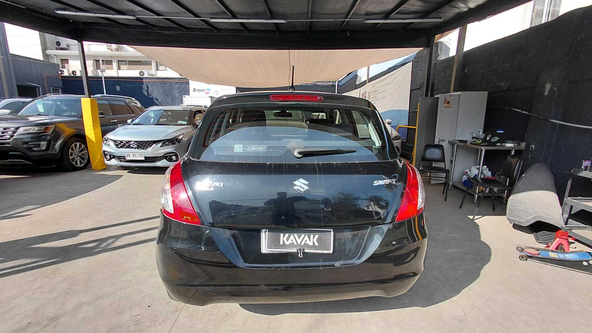 Suzuki Swift — foto 4 de 5