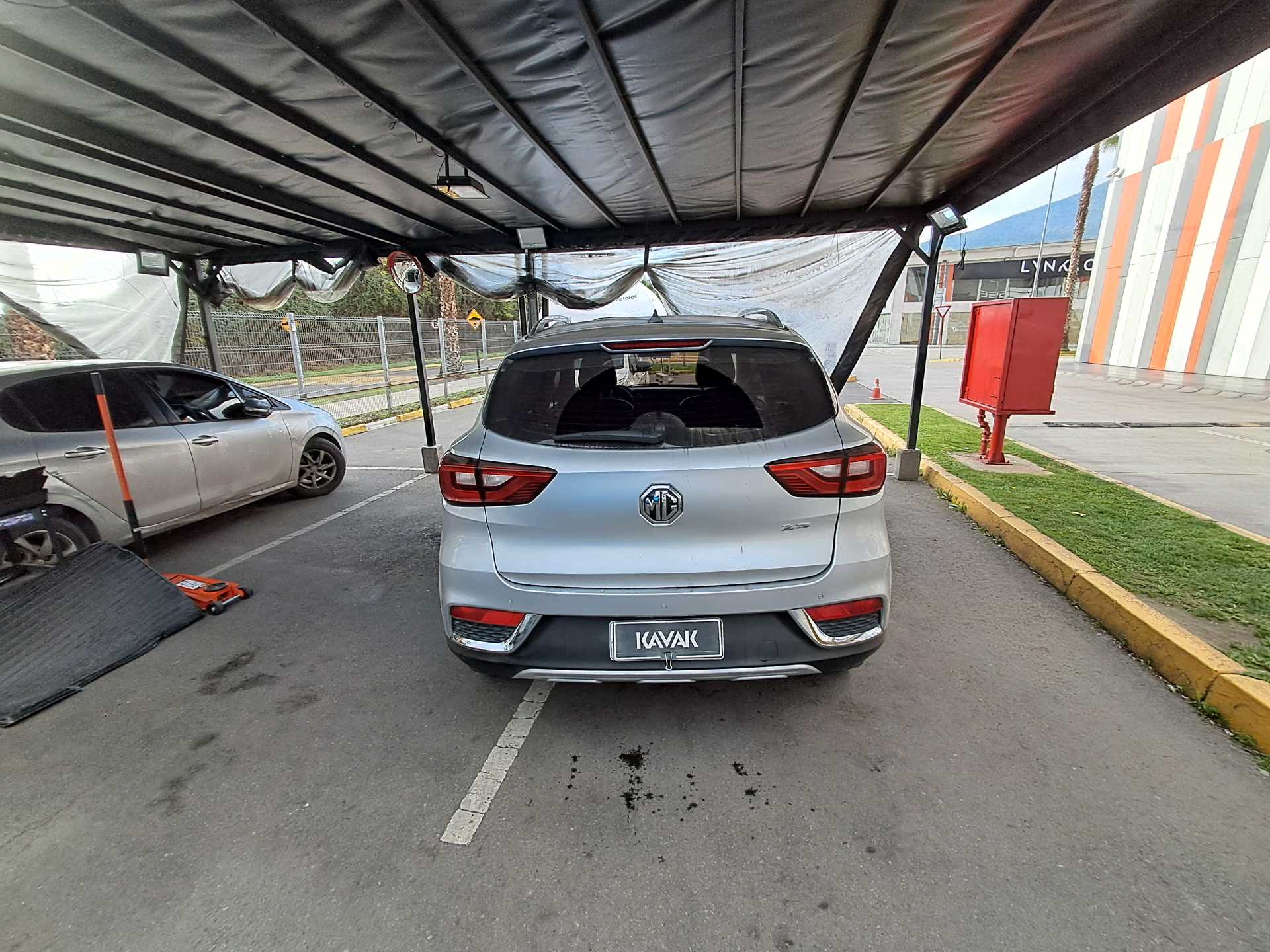 MG Zs — foto 4 de 5