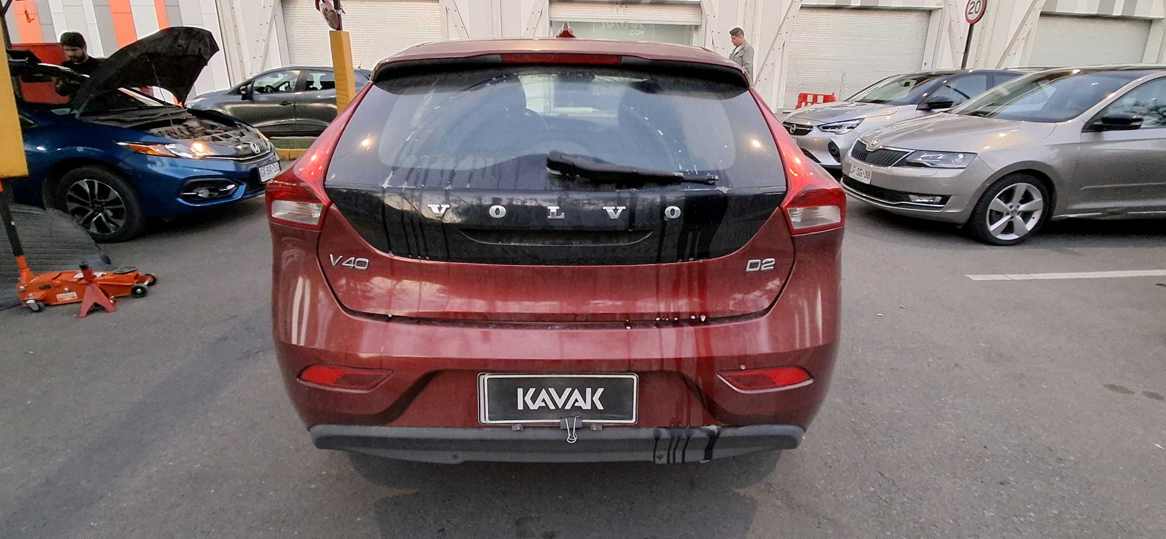 Volvo V40 — foto 4 de 5