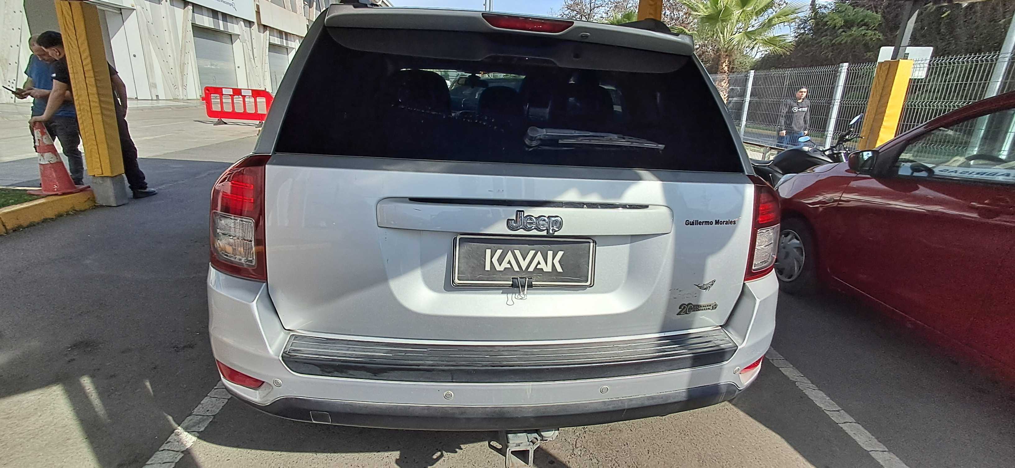 Jeep Compass — foto 4 de 5