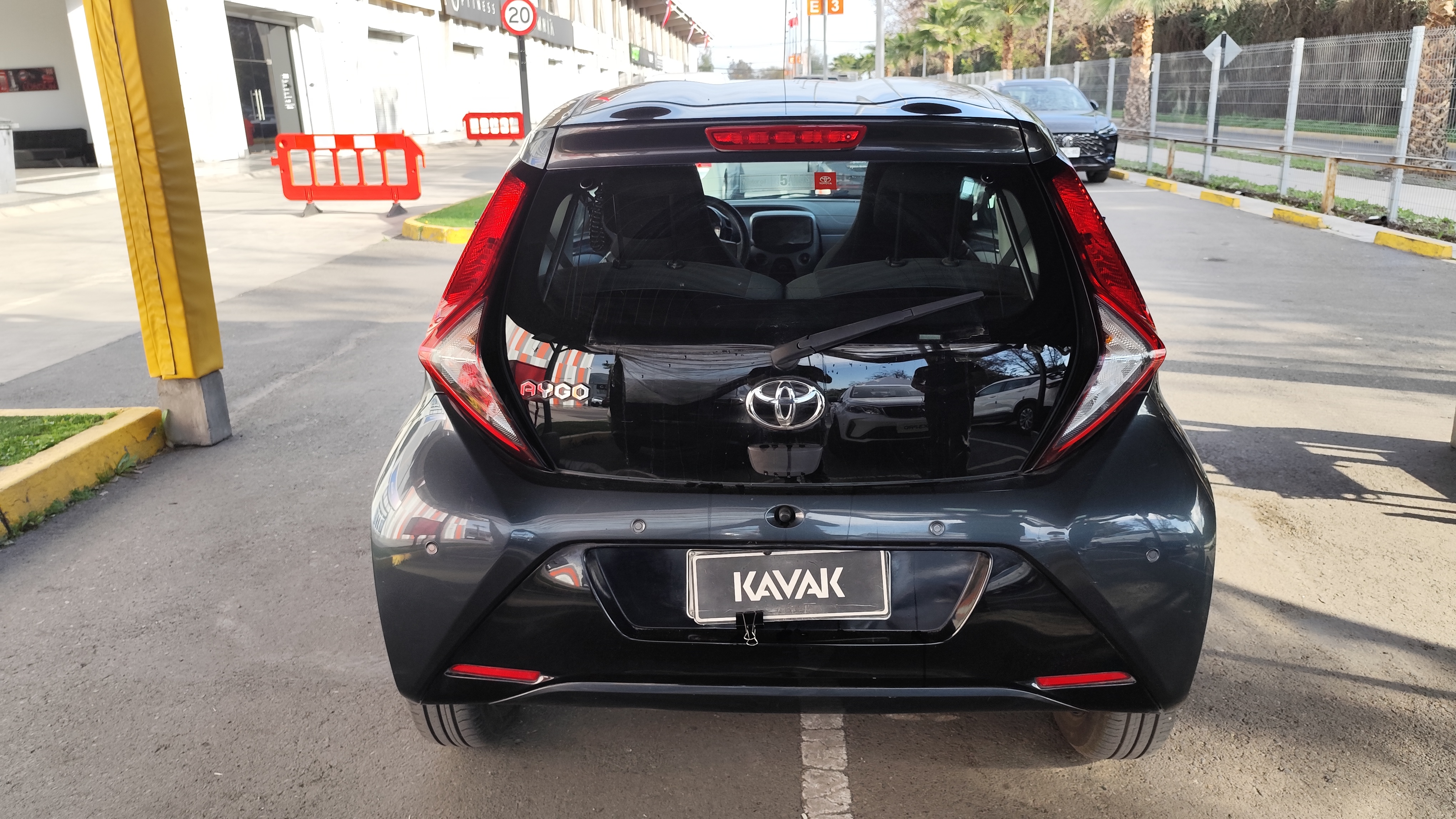 Toyota Aygo — foto 4 de 5