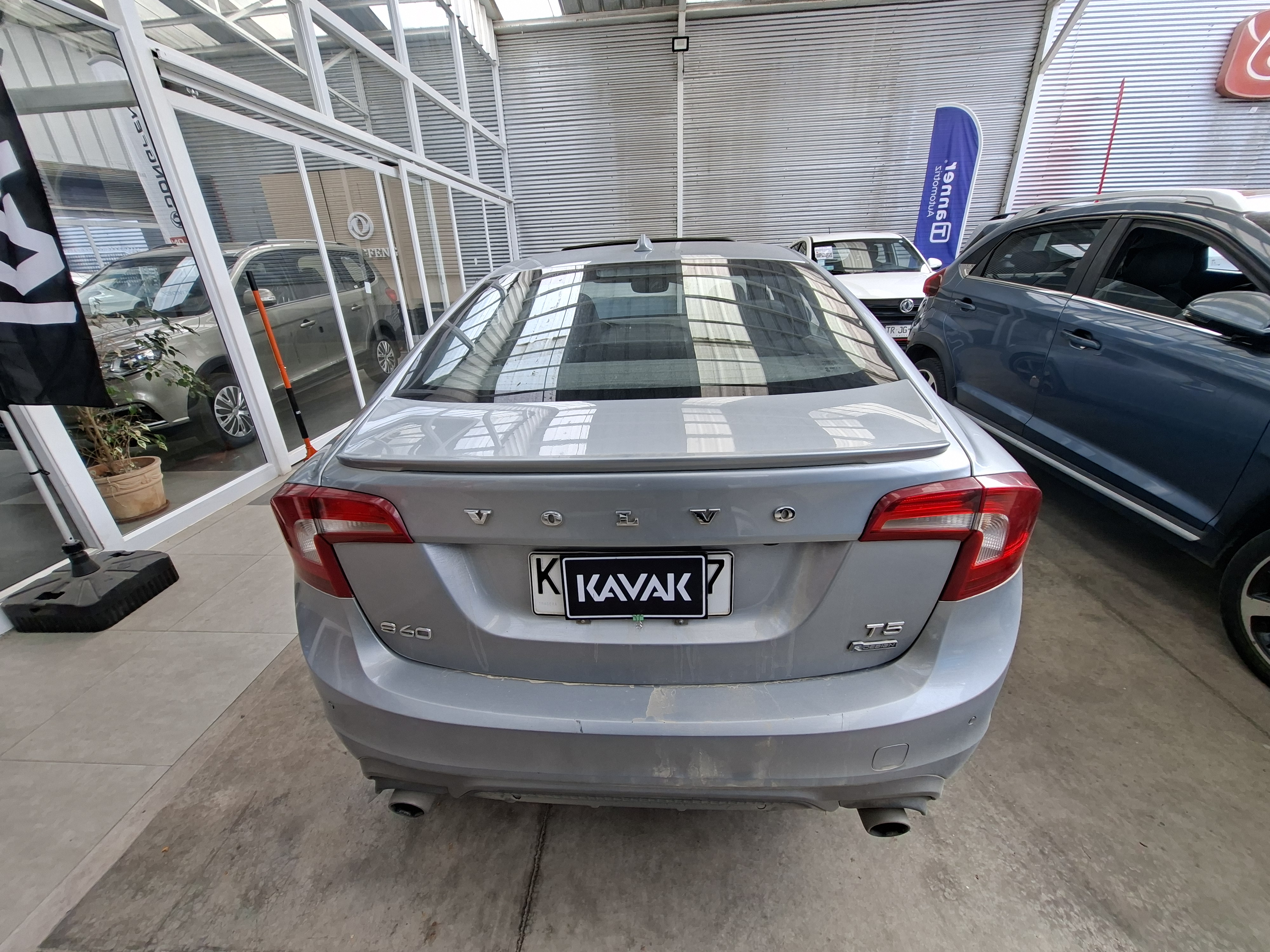 Volvo S60 — foto 4 de 5