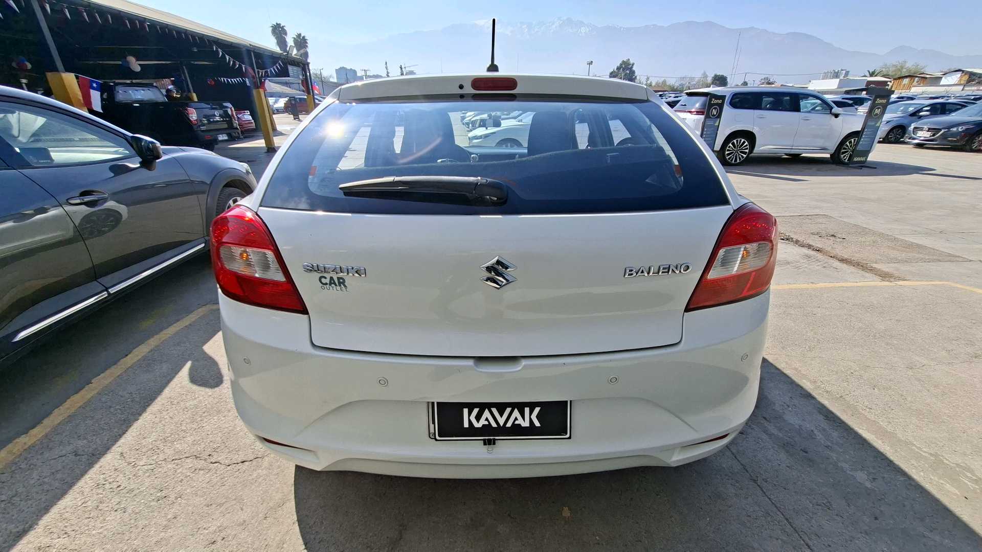 Suzuki Baleno — foto 4 de 5