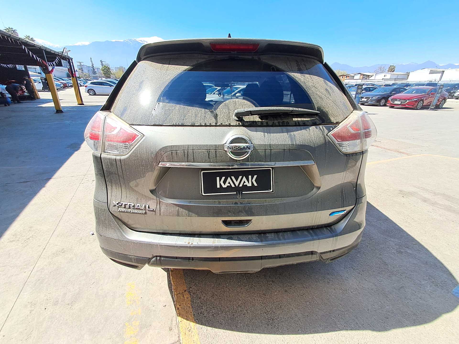 Nissan X-Trail — foto 4 de 5