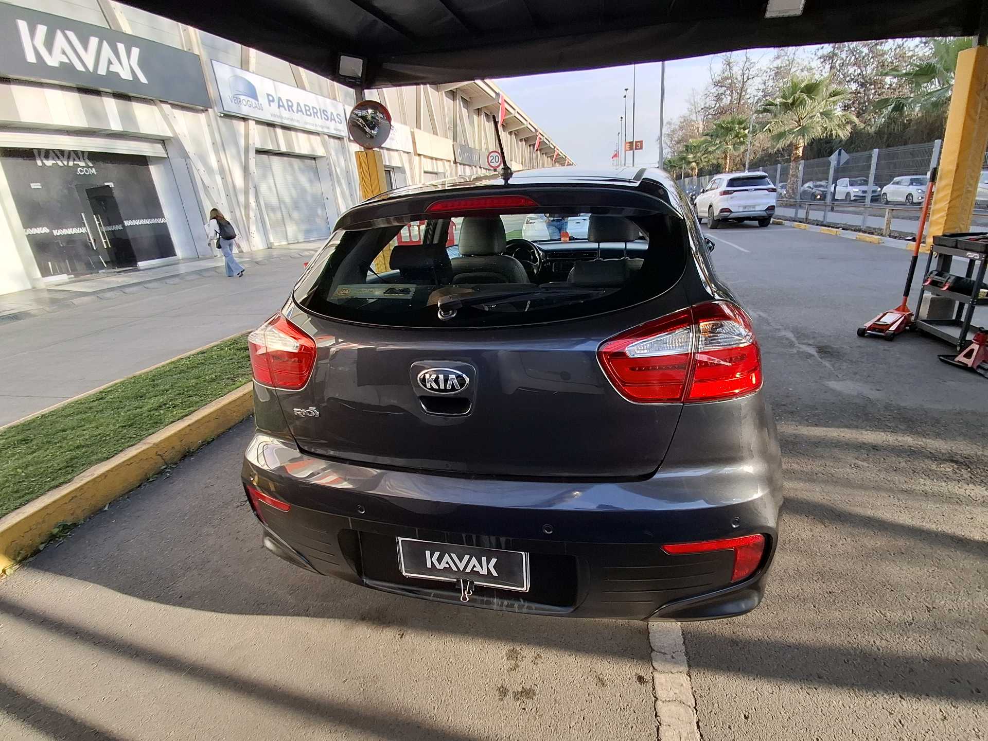 KIA Rio5 — foto 4 de 5