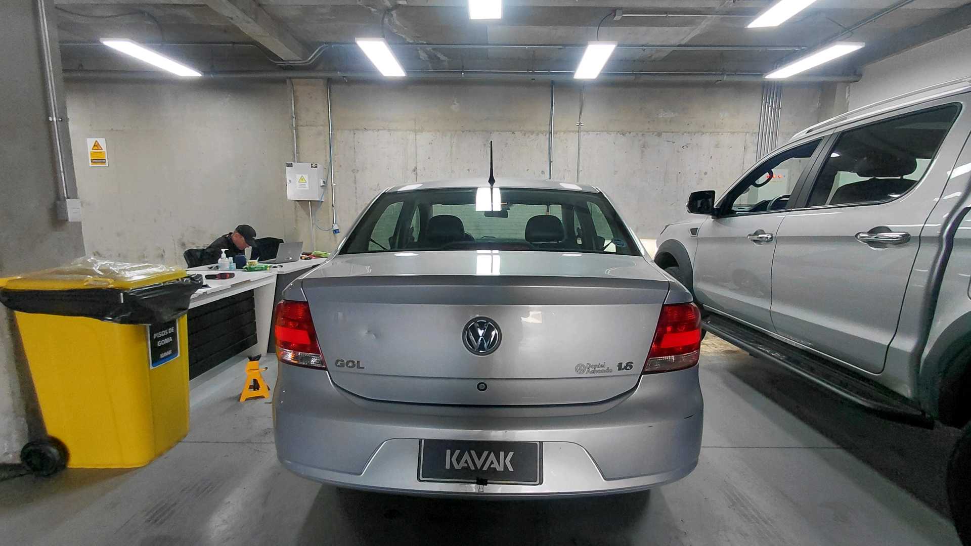Volkswagen Gol — foto 4 de 5