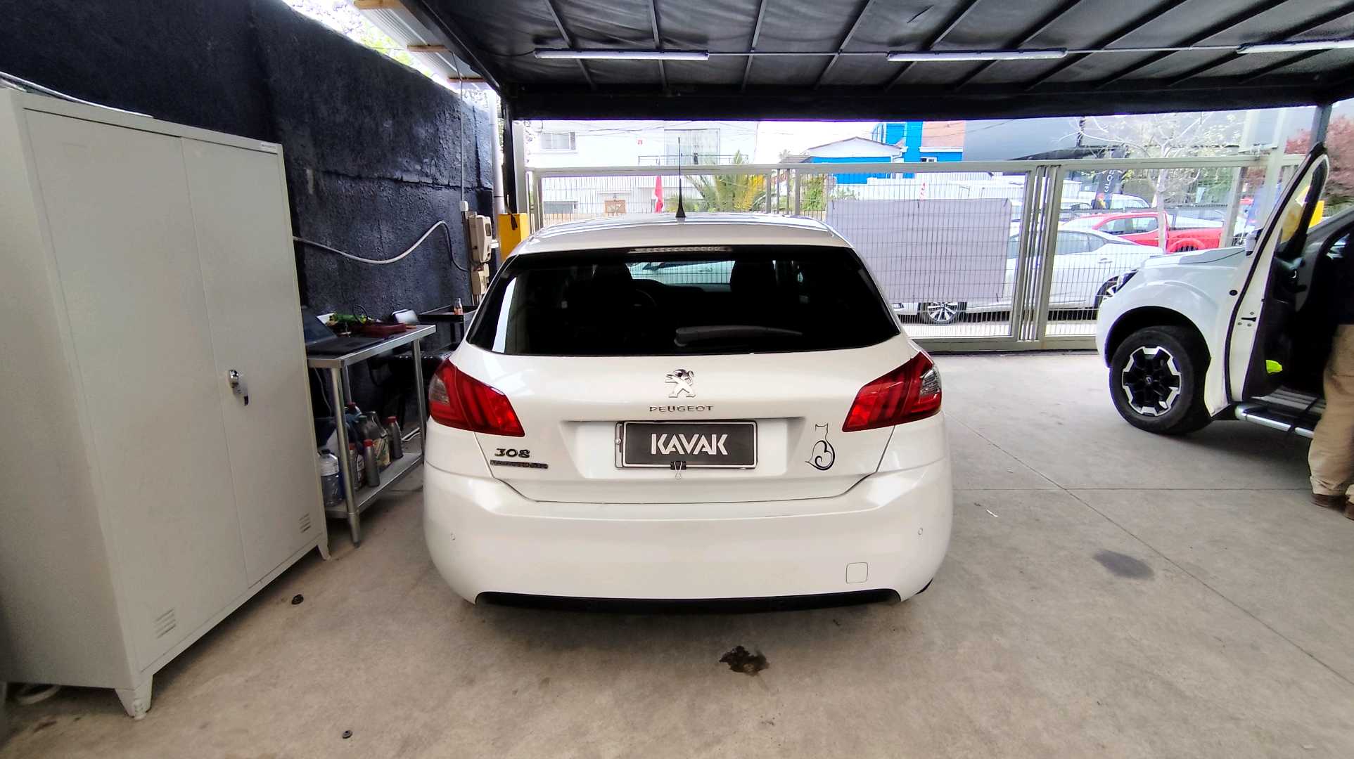 Peugeot 308 — foto 4 de 5
