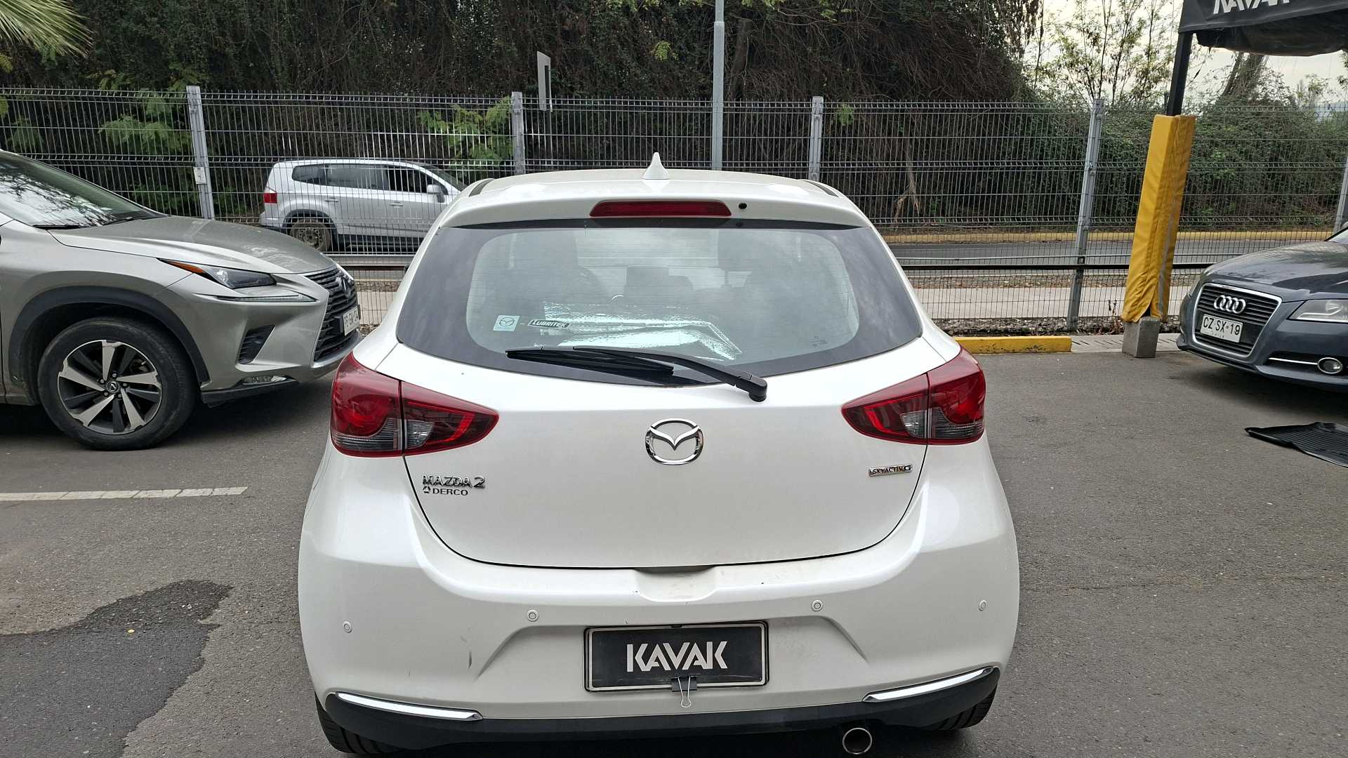 Mazda 2 — foto 4 de 5