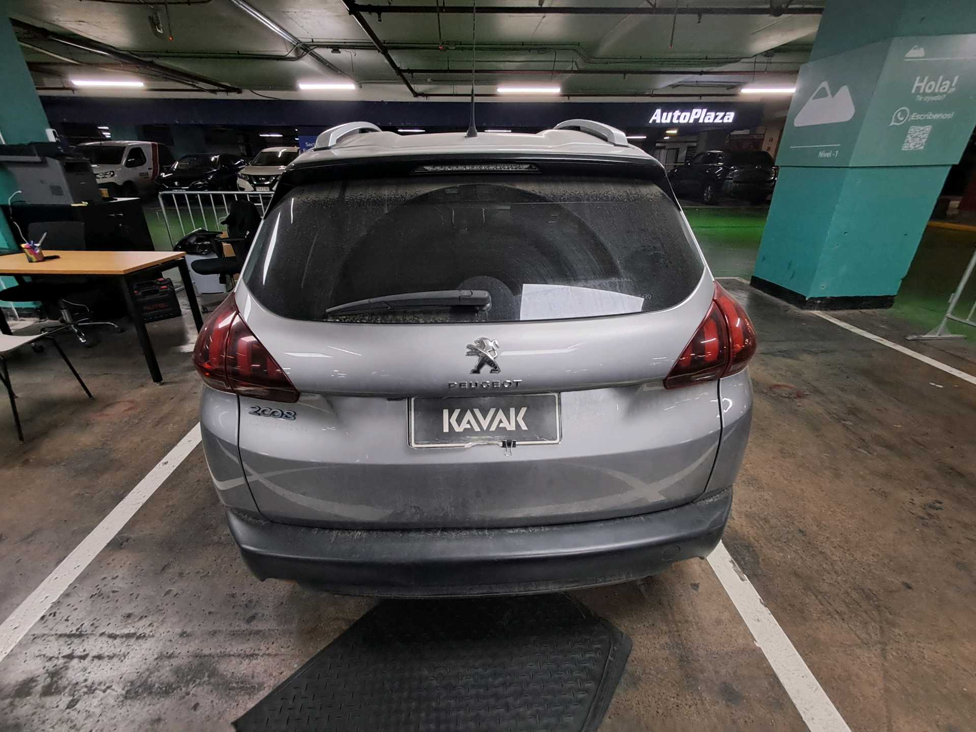 Peugeot 2008 — foto 4 de 5
