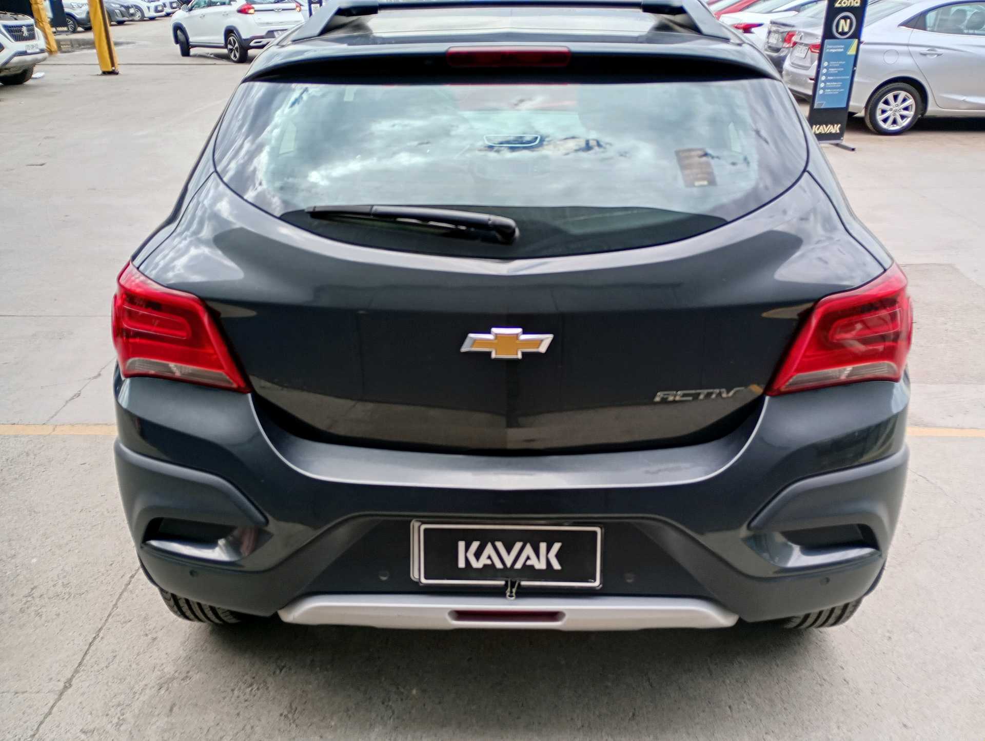 Chevrolet Onix — foto 4 de 5
