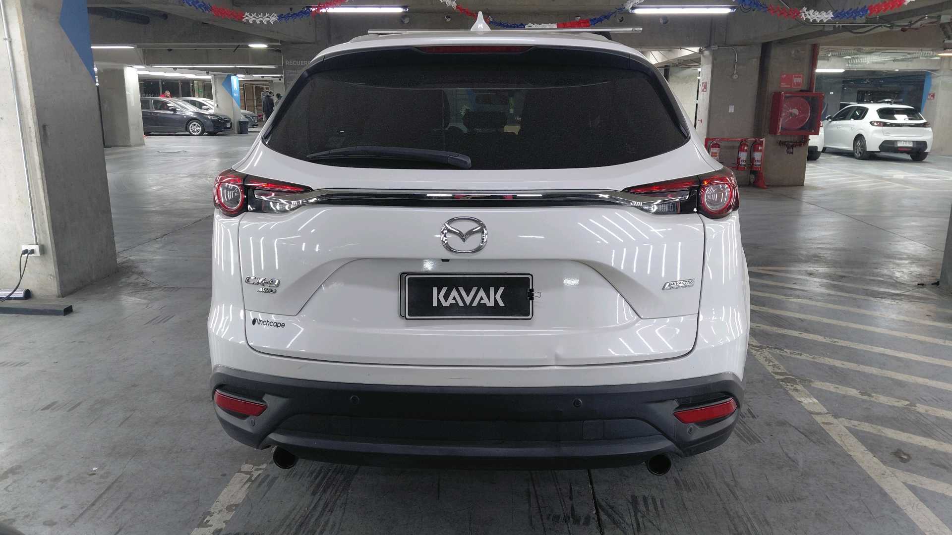 Mazda CX-9 — foto 4 de 5