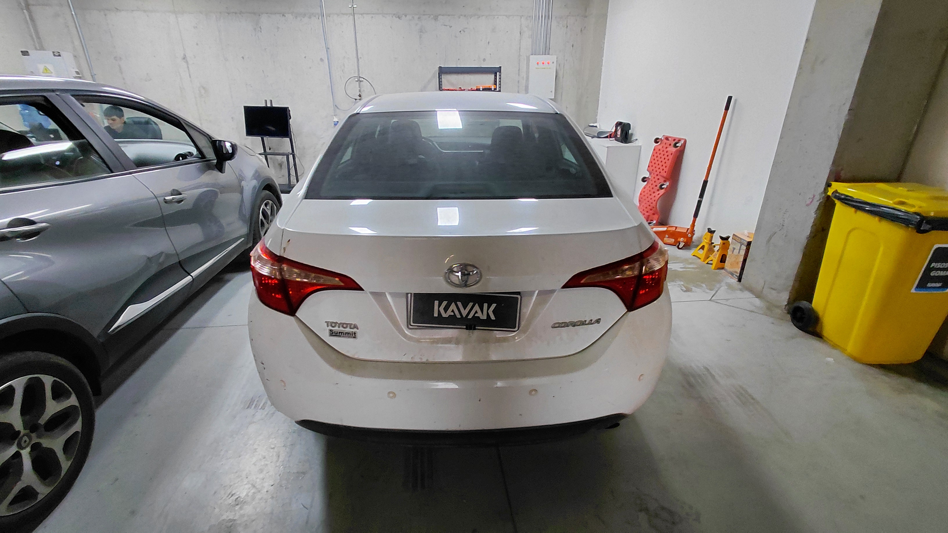 Toyota Corolla — foto 4 de 5