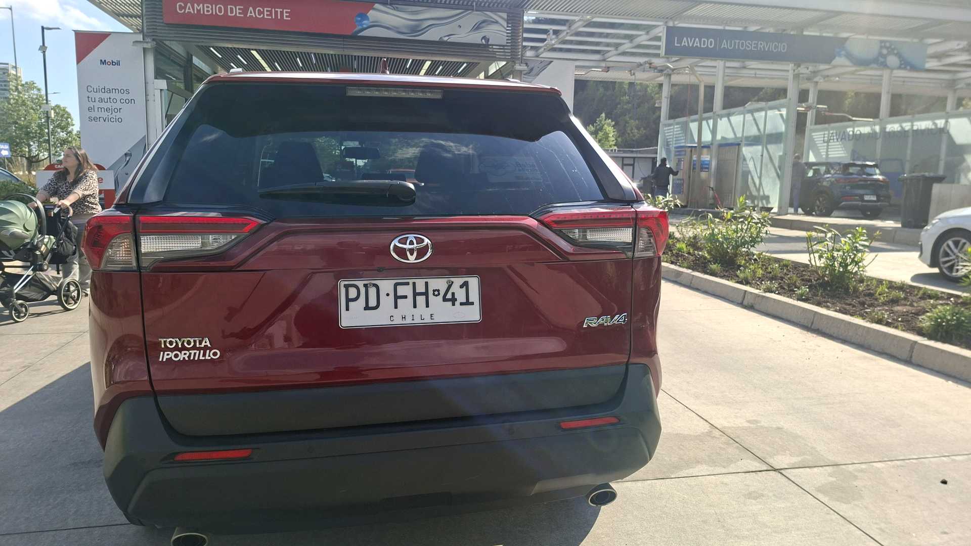 Toyota RAV4 — foto 4 de 5