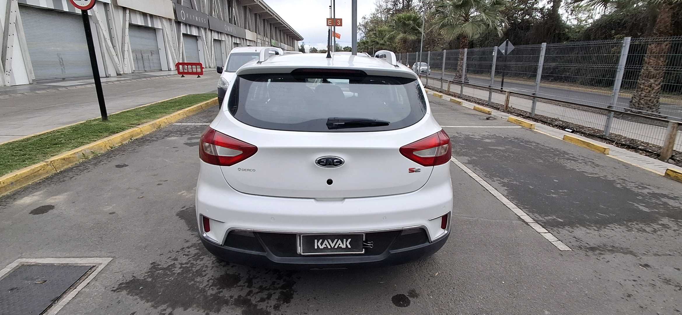 JAC S2 — foto 4 de 5