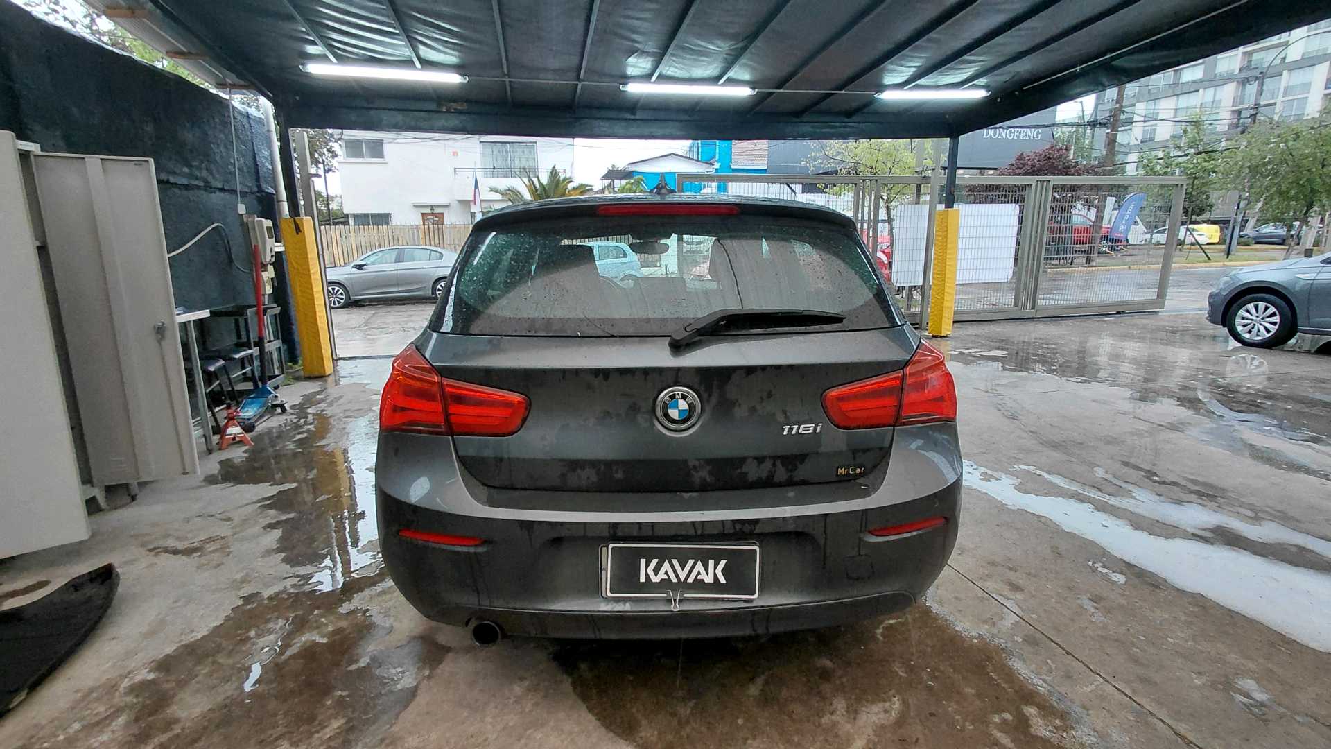 BMW Serie 1 — foto 4 de 5