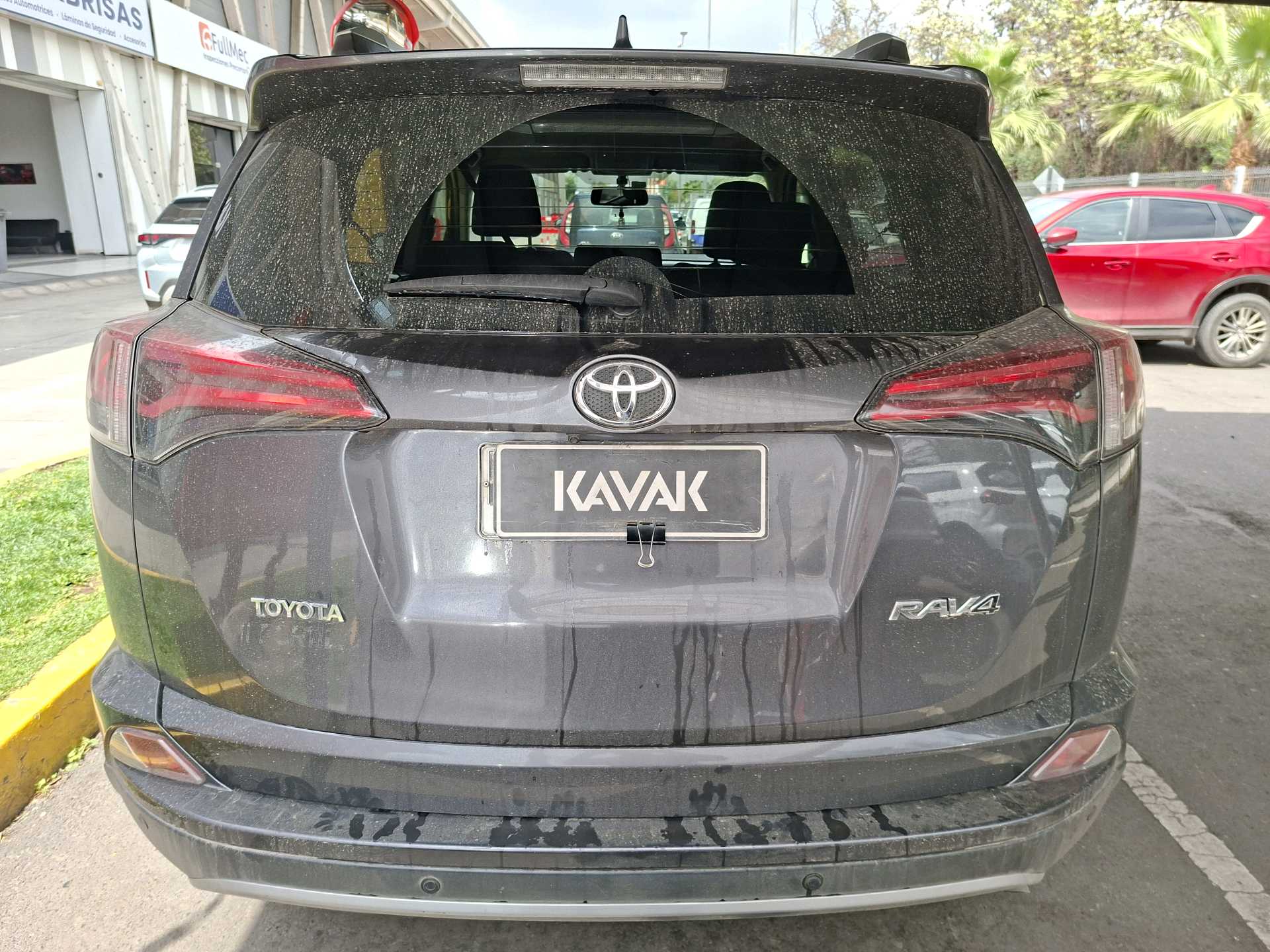 Toyota RAV4 — foto 4 de 5