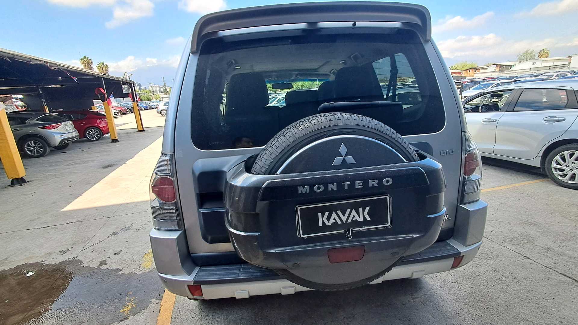 Mitsubishi Montero — foto 4 de 5