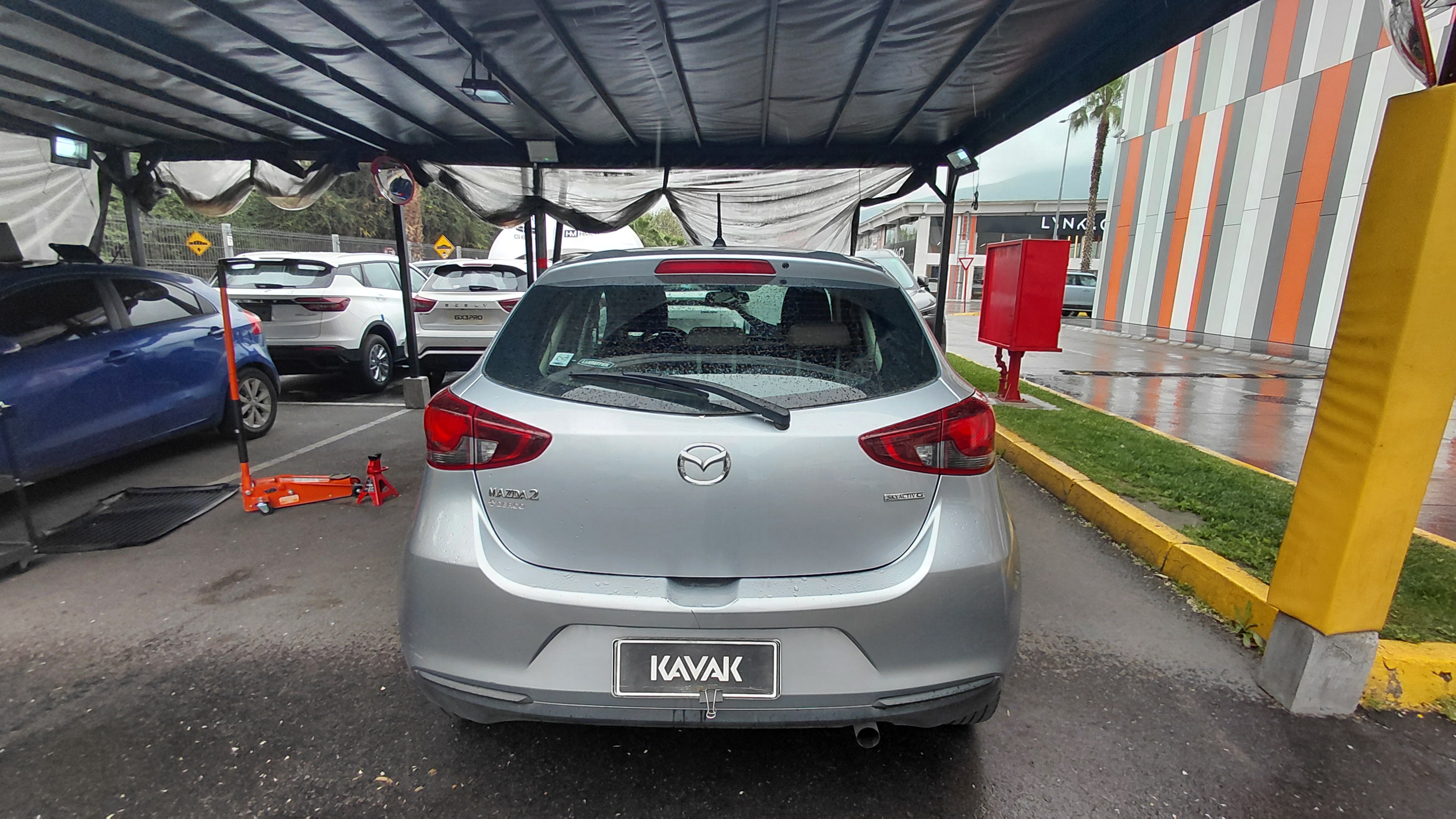 Mazda 2 — foto 4 de 5