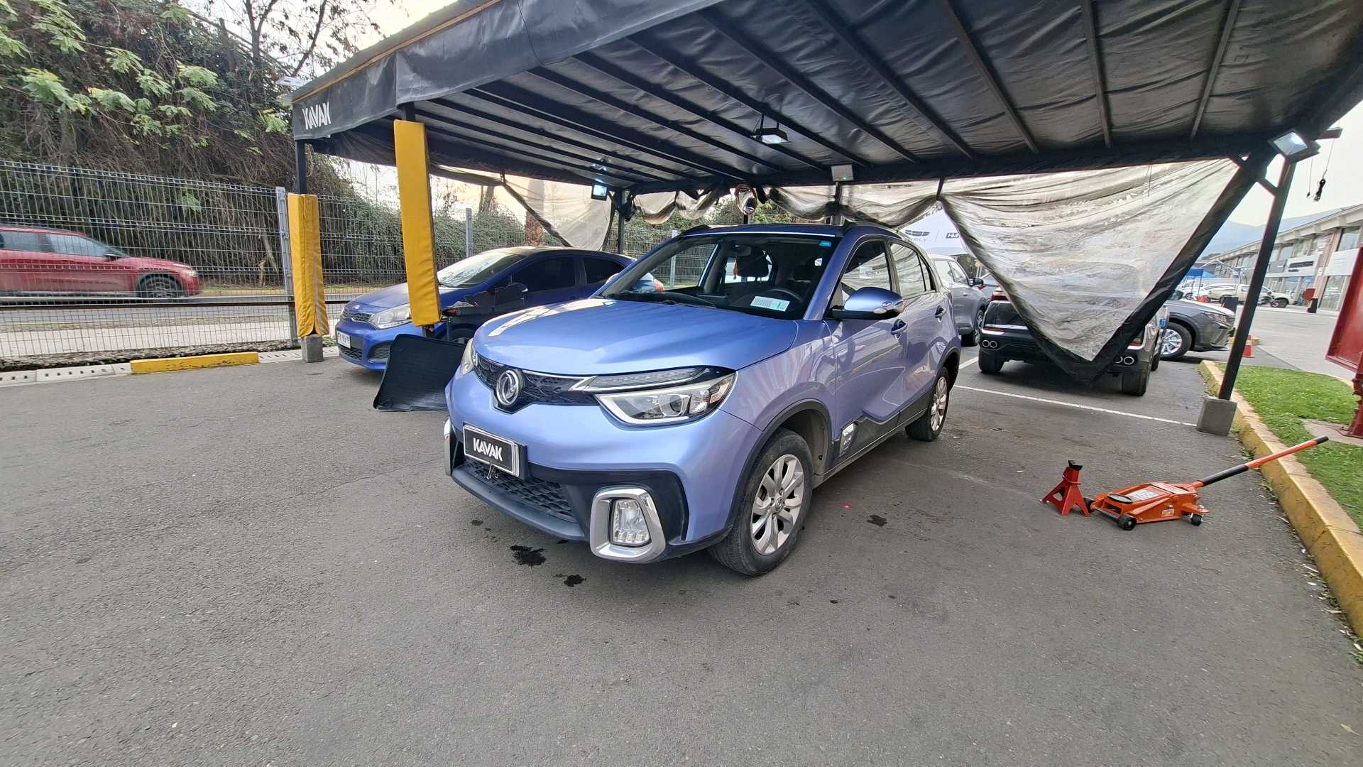DFSK Ax4