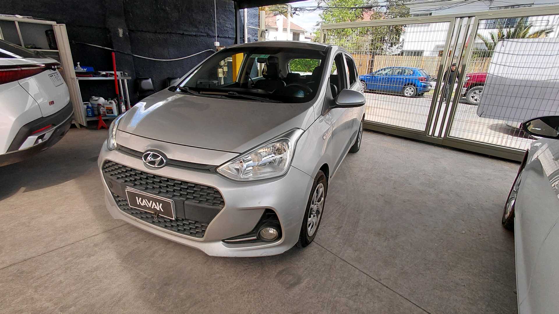 Hyundai Grand I10 — foto 1 de 5