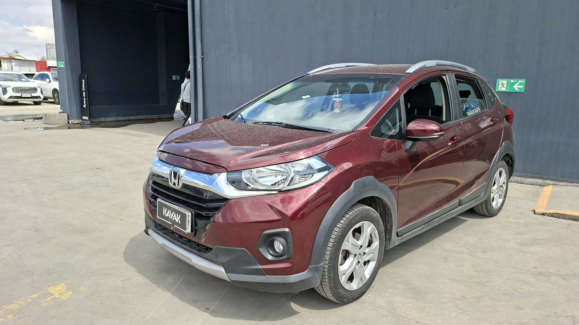 Honda WR-V — foto 1 de 12
