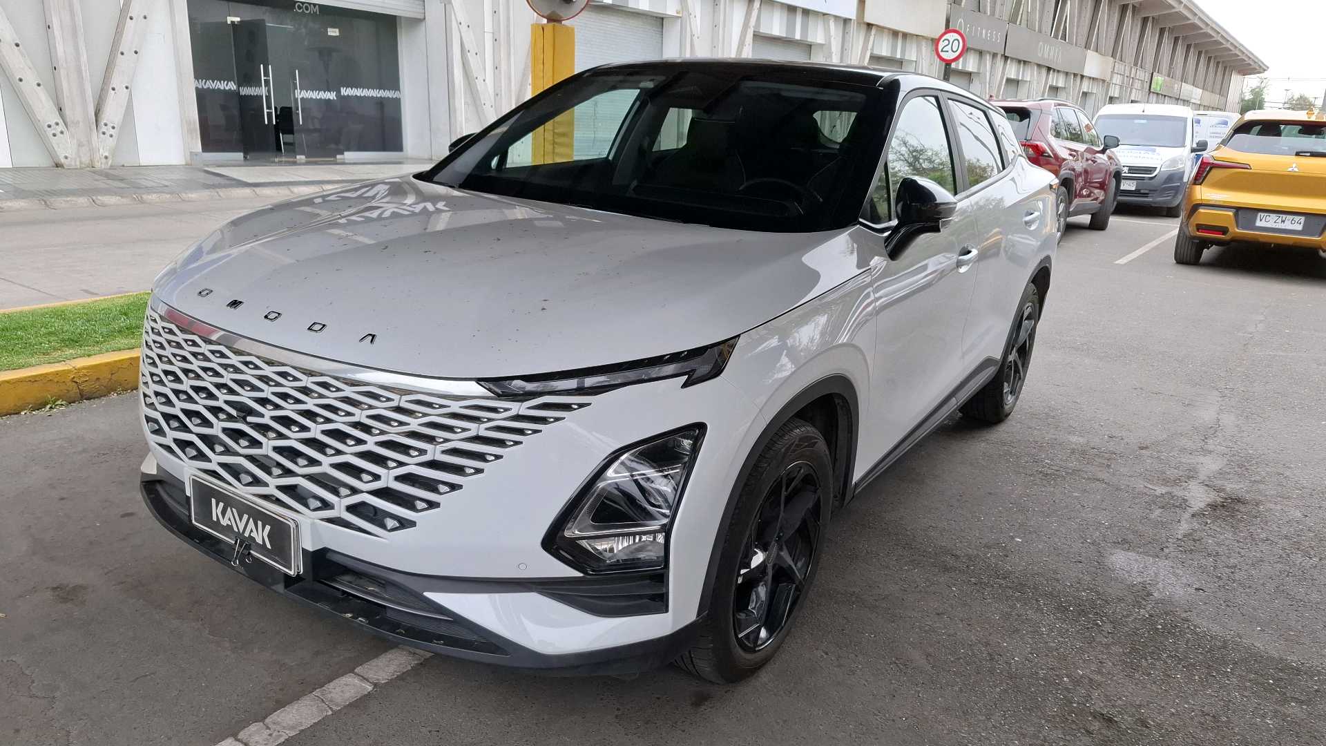 Omoda C5 — foto 1 de 5