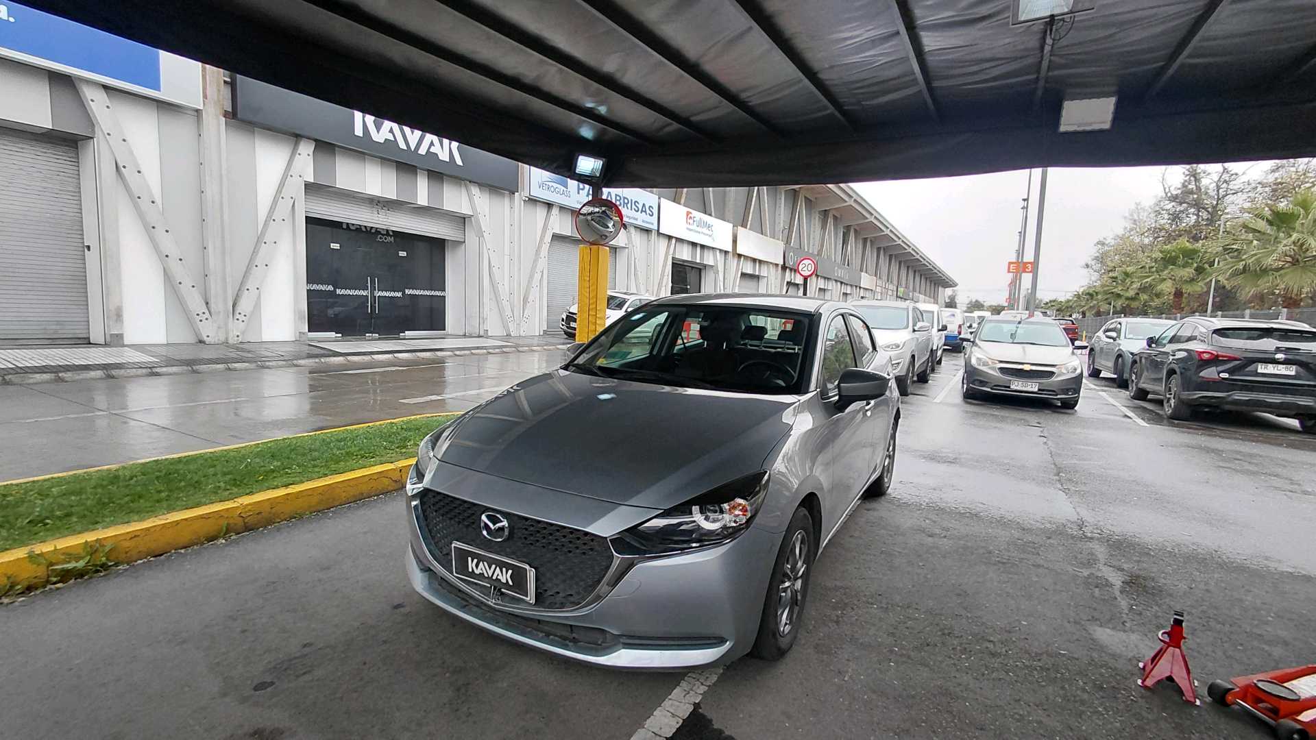 Mazda 2