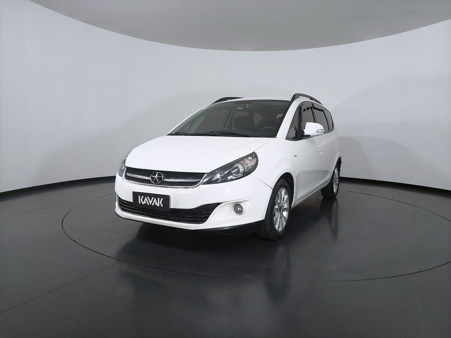 Carros Jac J6 JET 7L Minivan 2015 usados | KAVAK Brasil