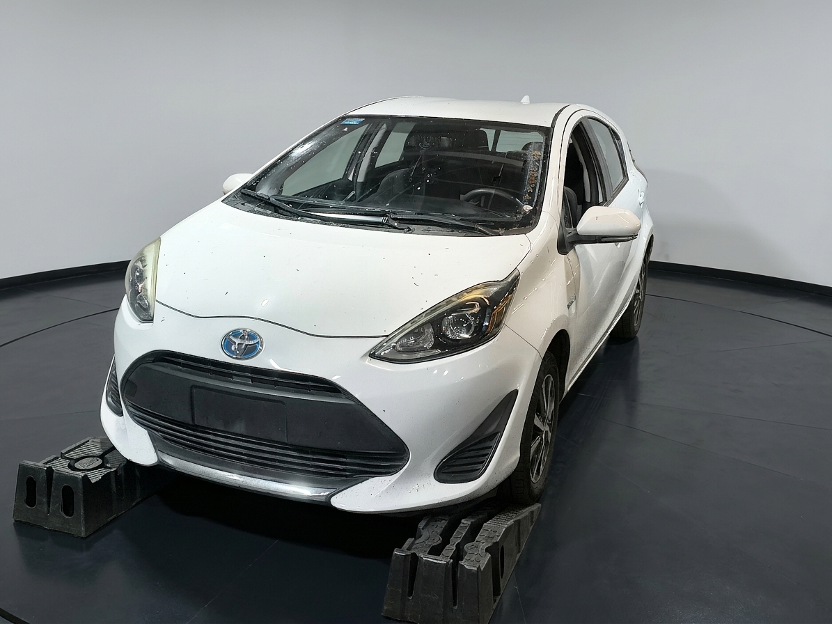 Toyota Prius C 2021