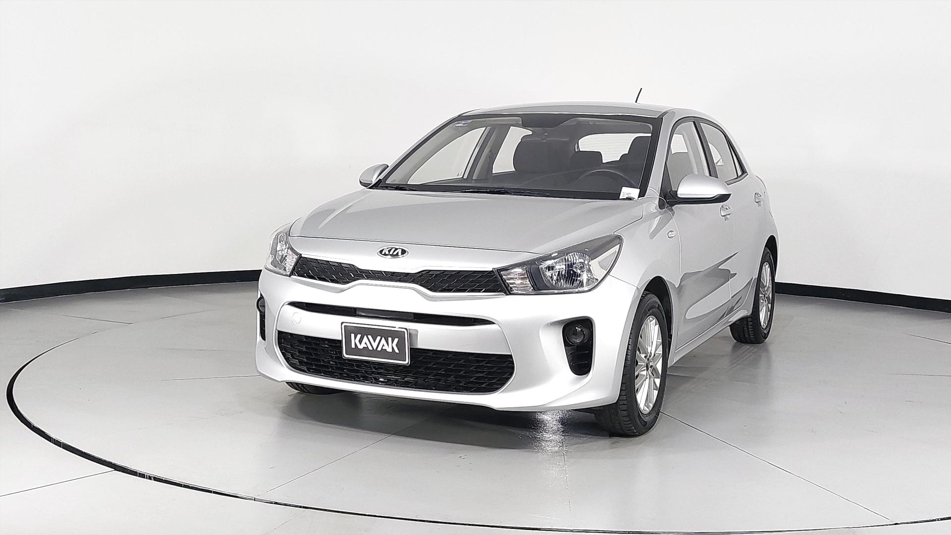 Autos Kia Rio 1.6 LX Hatchback 2020 Usados | KAVAK México