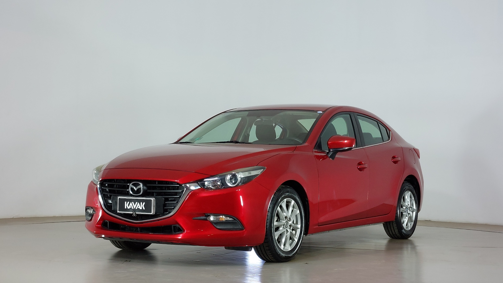 Autos Mazda 3 1.6 S SDN 5MT Sedan 2017 usados KAVAK Chile